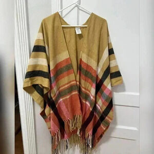 WOOLRICH Justine Cozy
Blanket Wrap/Shawl LIKE NEW